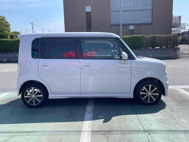 当店のお車をご覧いただきましてありがとうございます。お車についてのご質問やお見積りのご依頼、ご購入にあたってのご相談などお気軽にお問い合わせ下さい！