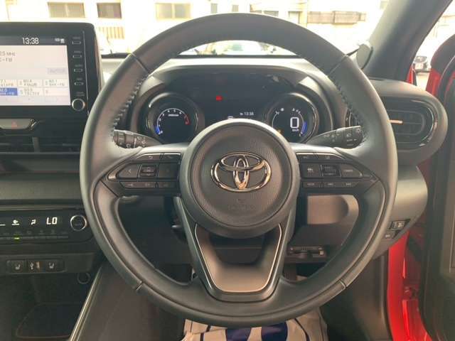 ☆ハンドルまわりもスッキリしていて運転もしやすいですよ☆