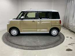 1年間走行距離無制限のロングラン保証付です。全国のトヨタ系ディーラーでメンテナンスを受けることができますので、安心してお車にお乗りいただけます。