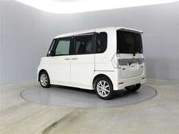 中古車の総合評価や内外装の状態などをひと目で分かるよう、プロの検査員が実施した「車両検査証明書」をご用意しています。