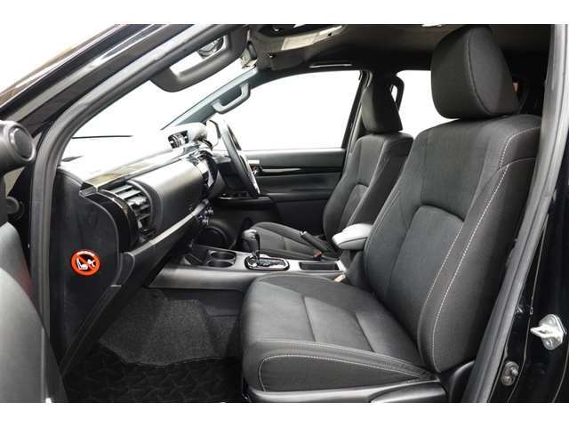 荷物をたっぷり載せて広々ドライビング♪夏でも冬でも、アウトドアやショッピングを思い切り楽しみましょう！