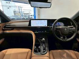 コックピット。車内もキレイで嫌な臭いもありません！ご納車後の臭いが付きにくくなる「空気触媒コーティング」もあります。