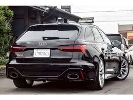 リアスポーツデフ/ワイヤレスチャージ/アダプティブドライブアシスト/フロントクロストラフィックアシスト/サイドアシスト/サラウンドビューカメラ/パークアシスト＋/プレセンスリア/