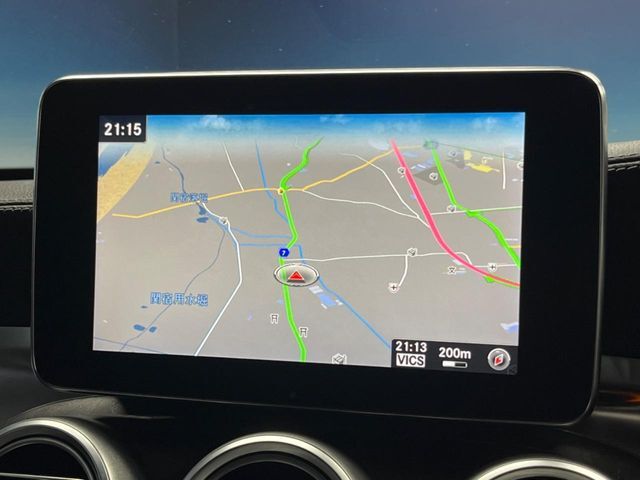 ●HDD純正ナビ:一体感のあるナビは、高級感ある車内を演出してくれます。オーディオ機能も充実しておりますので、運転もより楽しめます♪