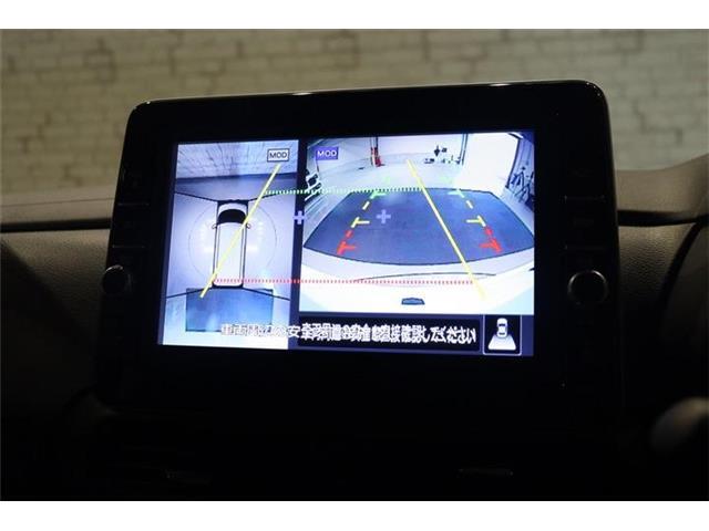 真上からの視点で車を見ることが出来る全方位カメラ機能付き！