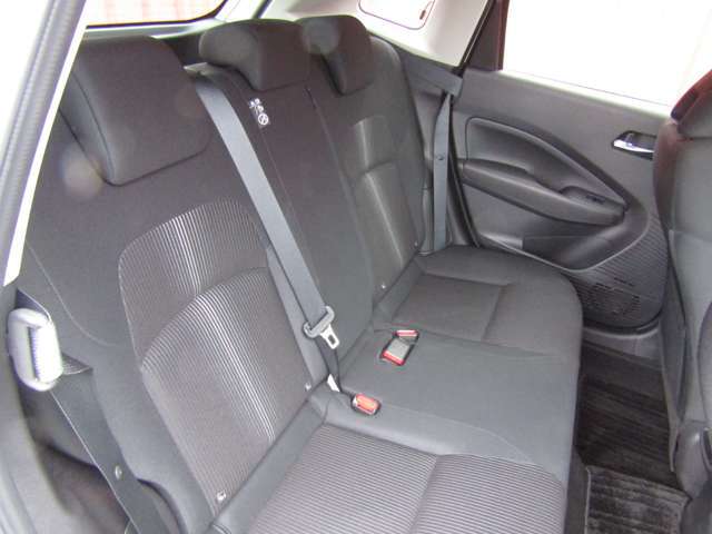 セカンドシートもゆったりと