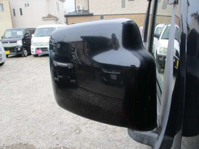 軽バン・軽ワゴン・軽SUV・軽乗用・軽トラック・軽オープンなどなど、軽自動車は何でもお任せください！！お買い得な普通車も在庫致します！