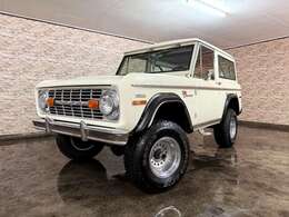 ラインでのお問い合わせも可能です！　IDは　＠286uzmki　です。　来店予約や車両価格、YOUTUBE動画、ローン審査、陸送料金の試算等、各問い合わせにご利用ください！