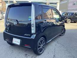 ■□■□■ 在庫数は約6000台！！  グループ年間販売台数は20000台！！ 大量販売・大量仕入で1台あたりのコストを削減しています！！ ■□■□■