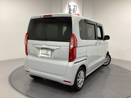 Honda認定中古車 U-Selectは3つの安心をお約束します。　1　Hondaのプロが整備した安心。 2　第三者機関がチェックした安心。　3　購入後もHondaが保証する安心。