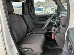 「この車の写真をもっと見たい」「状態が気になる」「この装備はついている？」どんな小さな疑問でもお気軽にお問い合わせください！