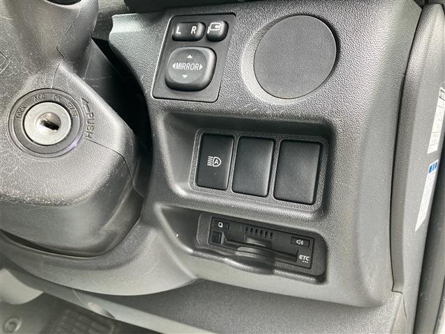 毎週新しいお車が入庫して参ります！在庫車でご希望に添えない場合も、車種、金額、条件をお伺いして全国のオークション会場よりお探しする事も可能です。