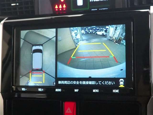 バックモニター付きなので駐車が苦手な方でも安心ですね！