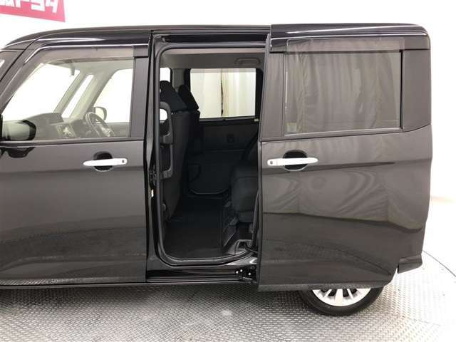 万が一の場合にお助けになる　自動車保険やJAFも取扱いしています。土日も対応してますよ　♪♪