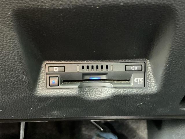 お車に合わせて無料保証以外にも、保証範囲、期間、距離を拡充させた有料保証もご用意しております！中古車の購入が初めてで不安・・・というお客様もご安心ください！