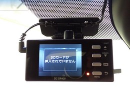 【ドライブレコーダー】万が一の事故にあった場合でも、ドライブレコーダーがその瞬間の映像を記録しています！事故だけでなく、楽しいお出かけの風景なども録画してくれています。