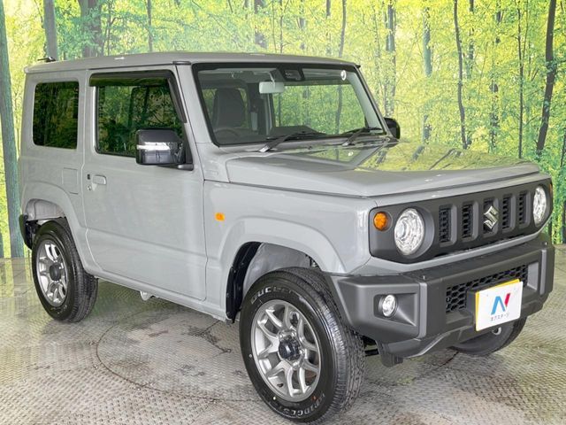 大好評のボディコーティング「弾スプラッシュコート」もご納車までに施工可能。通常のガラスコートと異なる、耐久年数6年の無機質ガラスコーティングが、ボディをキレイな状態に保ってくれます。
