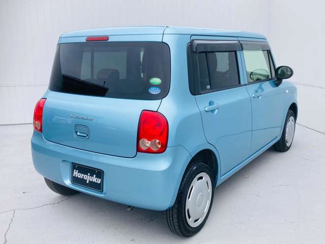 全車内外装クリーニング済み★気になる内装もピカピカです♪当社自慢のキレイさを、ぜひご覧ください。さらには、納車前にも清掃を行い、ボディーには撥水コーティングを施工してのお渡しです【ゴールドパック】