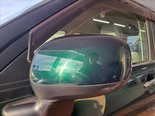 ケイカフェはオールメーカーのお車を取り揃えておりますので、1度のご来場でオールメーカーのお車を実際に見て比べていただくことが出来ます。試乗車も多数ご用意しておりますので、楽しく乗り比べしましょう！
