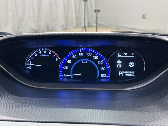 掲載後わずか1日で売れてしまう車も多くあります。せっかくご来店頂いても売約済み…ということがないよう、ご来店前にお電話でご確認をお願いいたします。
