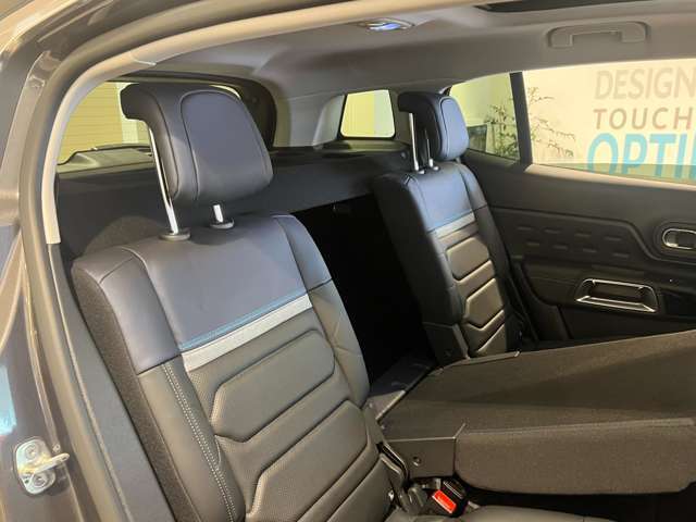 こちらの車両は正規ディーラーの厳しいチェックを全てクリアしたシトロエンセレクト（認定中古車）です。納車前117項目点検整備、1年間安心保証、ロードサービス等、購入前後に安心頂けるよう徹底いたしております。