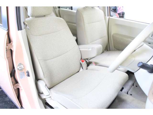 修復歴の車両も第三機関にてチェックしており、入庫時も再度確認チェックしておりますので気になる箇所などお気軽にお問合せください。