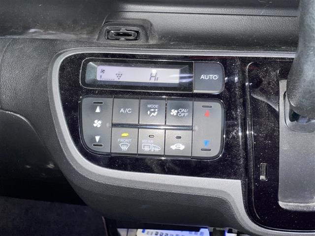 店舗にて現車の確認もいただけますので、お電話で在庫のご確認の上、是非ガリバー黒部店までご来店くださいませ！！！