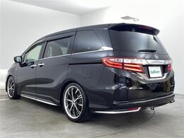 ・ビルトインETC・全方位カメラ・LEDオートライト・フォグランプ・純正17インチアルミホイール車載・社外19インチアルミホイール・HKS製車高調・ローダウン・ステアリングリモコン