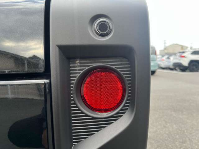 ☆車の保険は買ったところで加入するのがベストです。保険に関しても大手保険代理店をしておりますので安心してお任せください。不慮の事故の際も自社鈑金工場と連携して修理を進めてまいります☆