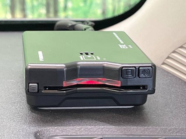 【ETC】高速道路の料金所をストレスなく通過！話題のスポットやサービスエリアに多い「スマートIC」利用時は必須のアイテムです。当店でセットアップを実施、ご納車当日からすぐにご利用いただけます！