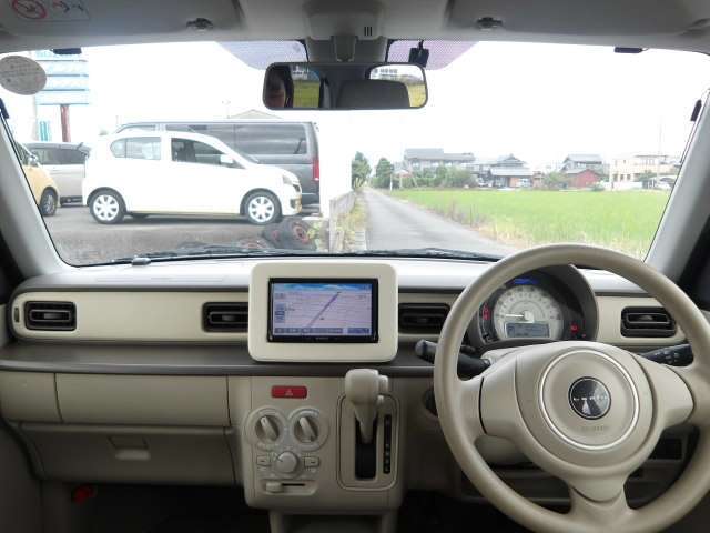 自動車保険の見直しも無料で行っております♪