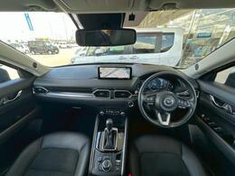 「この車の写真をもっと見たい」「状態が気になる」「この装備はついている？」どんな小さな疑問でもお気軽にお問い合わせください！