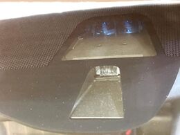 【シティブレーキアクティブシステム】低速走行中に前方の車両等を認識し、衝突しそうな時は警報とブレーキで衝突回避と被害軽減をアシスト。より安全にドライブをお楽しみいただけます。