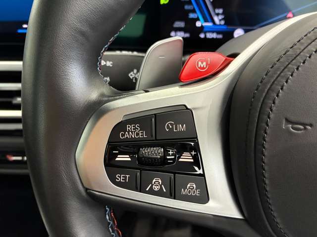 アクティブクルーズコントロールは前車追従式のクルーズコントロールです。渋滞時にも便利です。