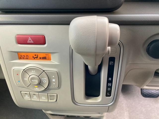 手がすぐに届いて操作しやすいインパネオートマ☆シートの高さやハンドルの位置なども運転しやすいように配慮されています！【国道152号線（飛龍街道）沿い】　浜松市中央区有玉北町　345