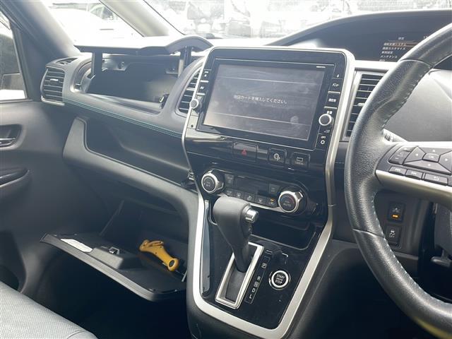 店舗にて現車の確認もいただけますので、お電話で在庫のご確認の上是非ご来店くださいませ！！！