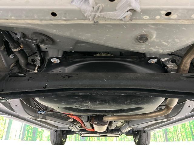 下回りがきれいなうちに、防錆加工の施工がオススメ。降雪地域はもちろん、沿岸部にお住いの方や、趣味でマリン・ウィンタースポーツをされる方にご好評いただいております。