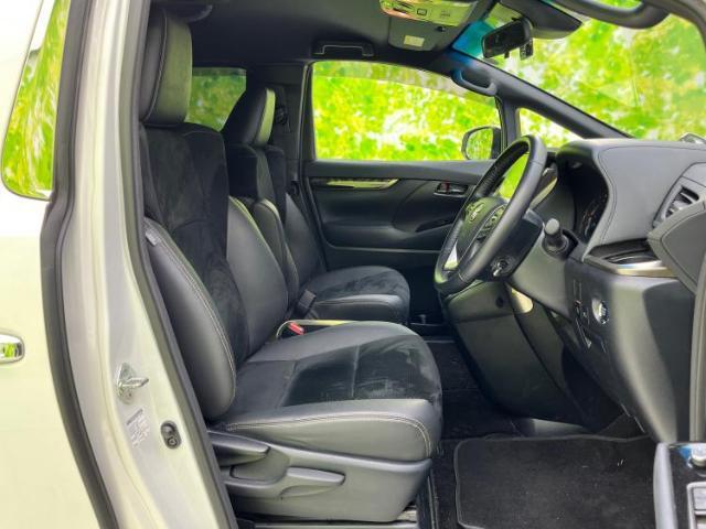 「この車の写真をもっと見たい」「状態が気になる」「この装備はついている？」どんな小さな疑問でもお気軽にお問い合わせください！