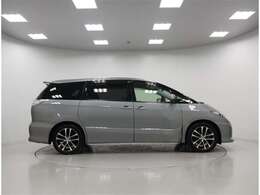 《ロングラン保証α》通常のロングラン保証に有償にてプラス1年または2年の延長保証もお選びいただけます。愛車を永く大切にお乗りになる方におすすめのプランです。