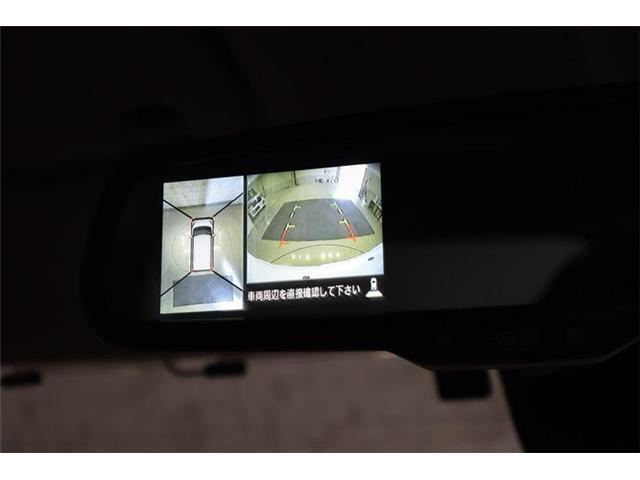 真上からの視点で車を見ることが出来る全方位カメラ機能付き！