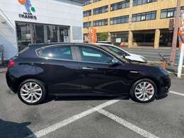 定休日：水曜日