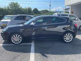 営業時間12:00～20:00