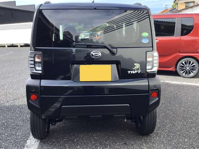 サービス工場併設のため、点検・車検・メンテナンスはもちろん、保証修正・板金などアフターサービスもお任せください。近隣のお客様は、サービス工場のみでも大歓迎！