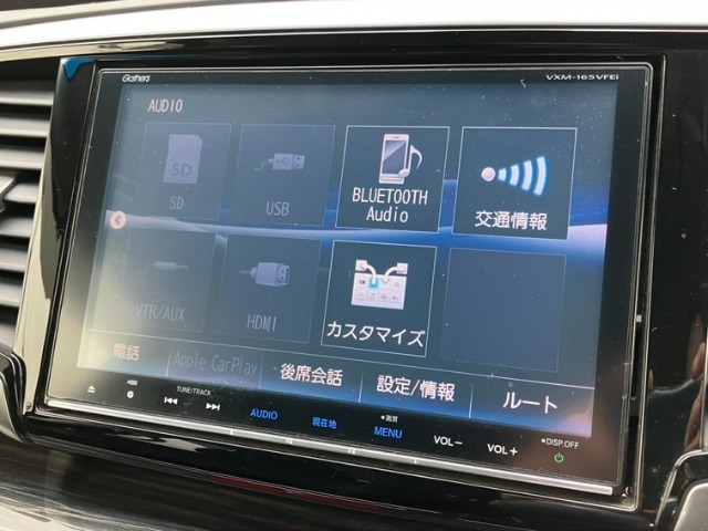 Bluetooth対応オーディオ、地デジ、DVD、CDなどのオーディオ機能がついています！