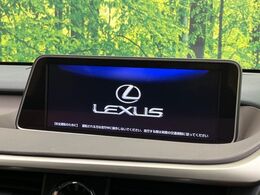 【12.3インチワイドナビ】高級感とインパクトのある大型ワイドナビを装備。各種オーディオ操作はもちろん、横長ワイド画面でのマップ2分割表示など、利便性も高いナビです♪