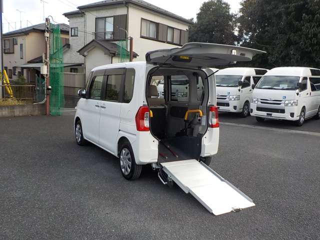 リアスロープ車です