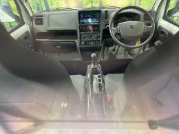 グループ総在庫数約30，000台！！全国の系列店からメーカー・車種問わずご紹介出来るので、あなたにピッタリのお車が見つかるはずです♪まずはお問い合わせ下さい☆