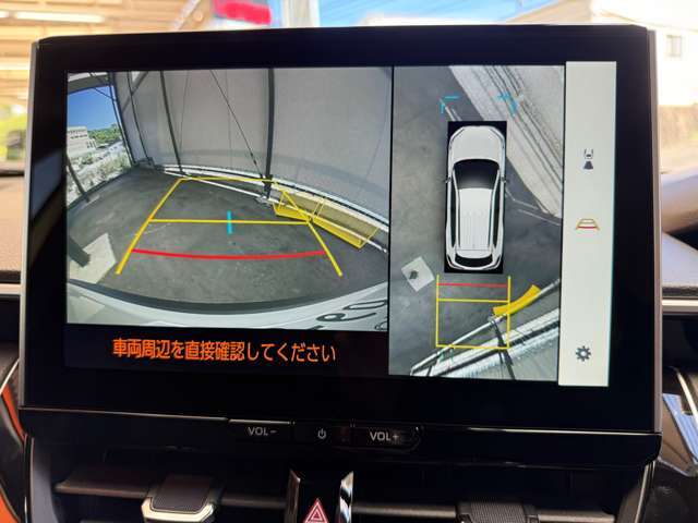 メーカーオプションのパノラミックビューモニター＆トヨタチームメイトアドバンスドパークを装着しております。