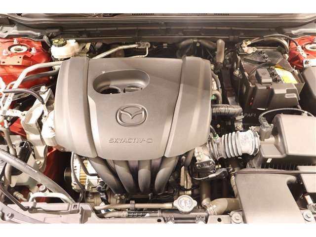 ★★★トヨタ中古車★★★　見えないところまで美しく。室内からエンジンルームまで徹底的に洗浄。「まるごとクリーニング」実施済み！気持ちよくお乗りいただけますようクリーニング済みです。