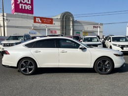 ハイブリッドで低燃費♪お財布にも大変優しい経済的な1台です！